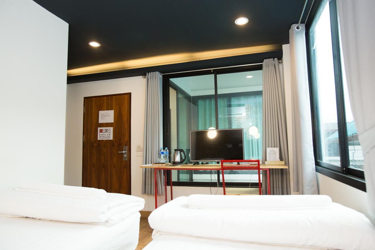 Give Me 5 Hostel Chiang Mai Exterior photo